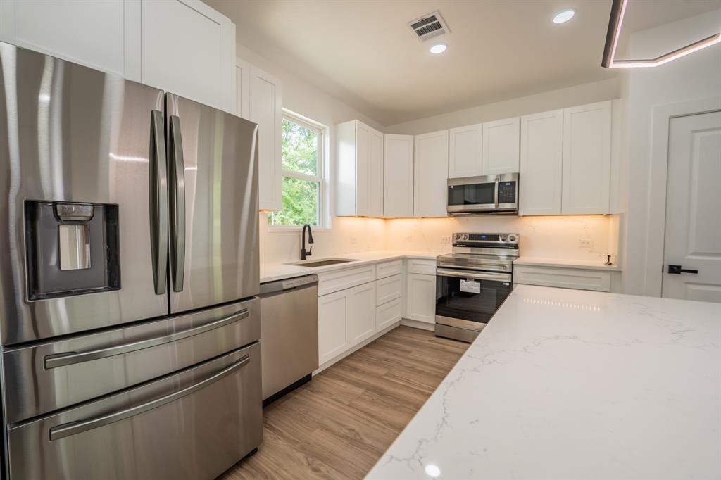103 Ross Street Property Photo 7