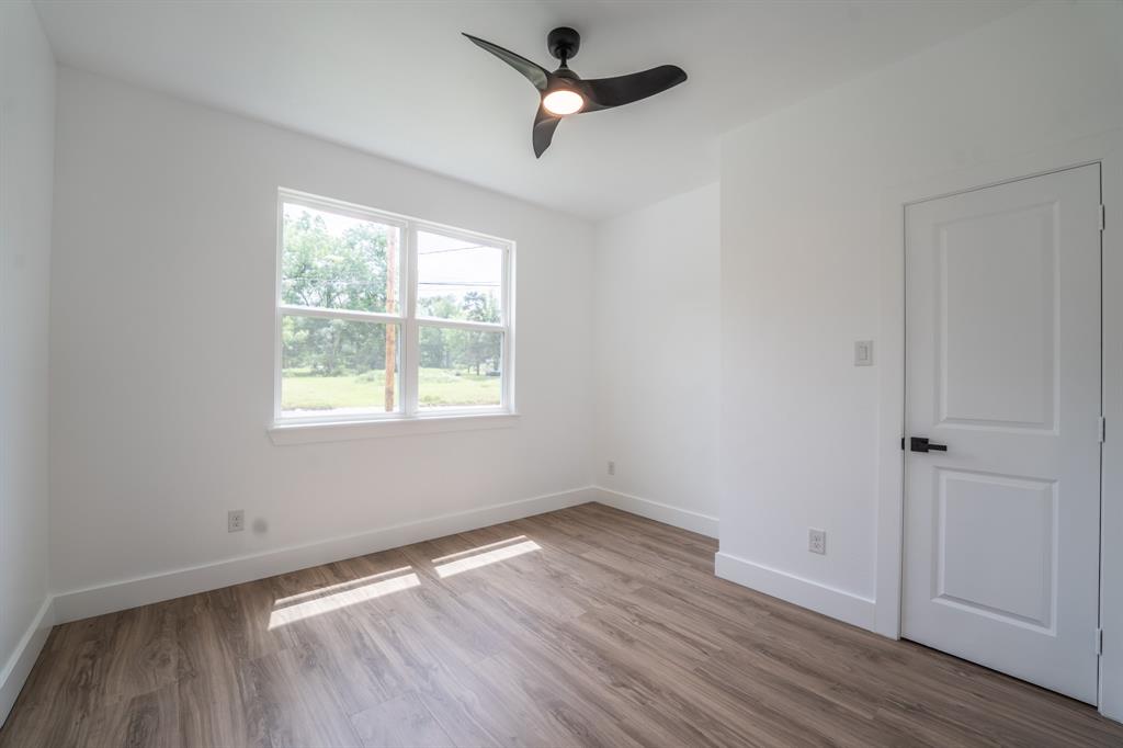 103 Ross Street Property Photo 14