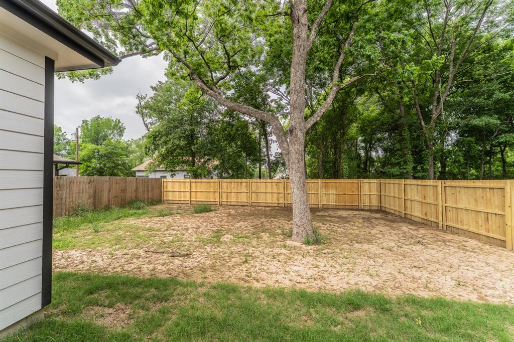 103 Ross Street Property Photo 19