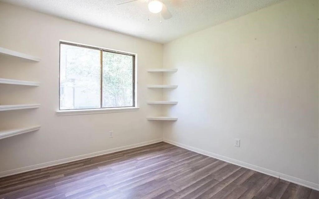 3302 Green Valley Drive Property Photo 10