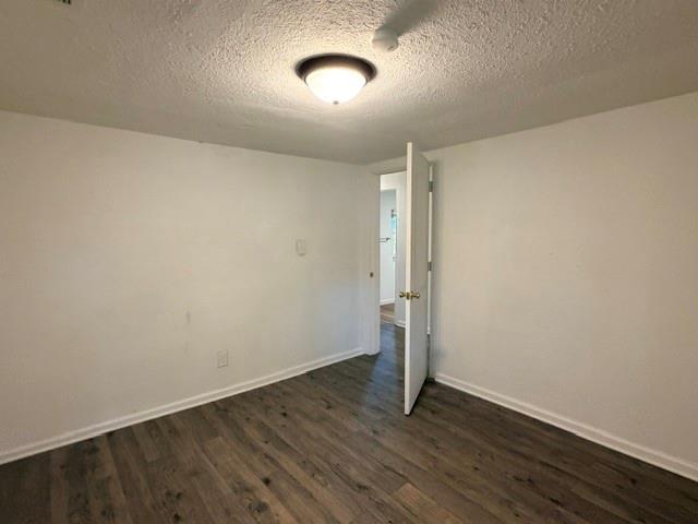 927 W Baker Street Property Photo 11