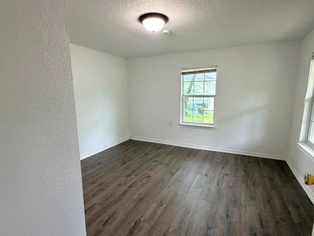 927 W Baker Street Property Photo 12