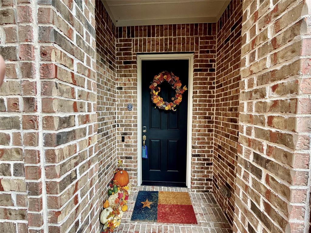 1211 Great Meadows Drive Property Photo 1