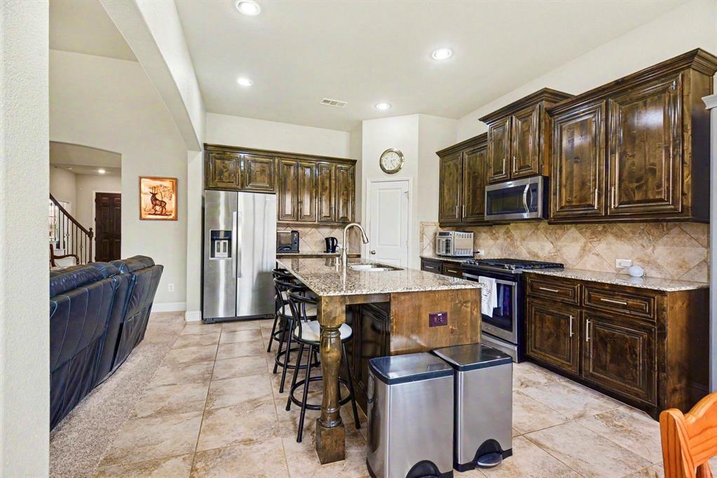 1211 Great Meadows Drive Property Photo 10