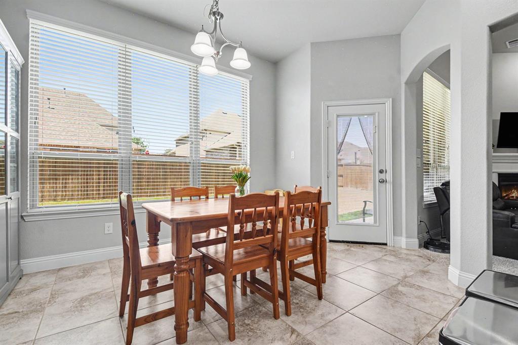1211 Great Meadows Drive Property Photo 11