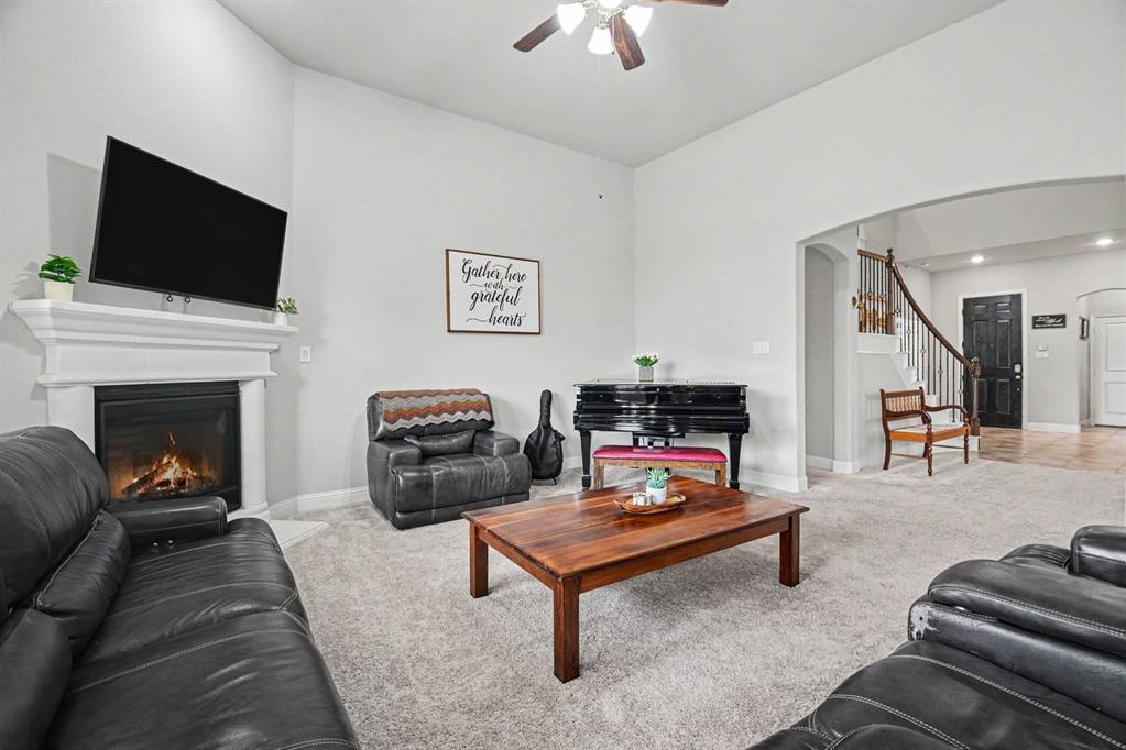 1211 Great Meadows Drive Property Photo 12