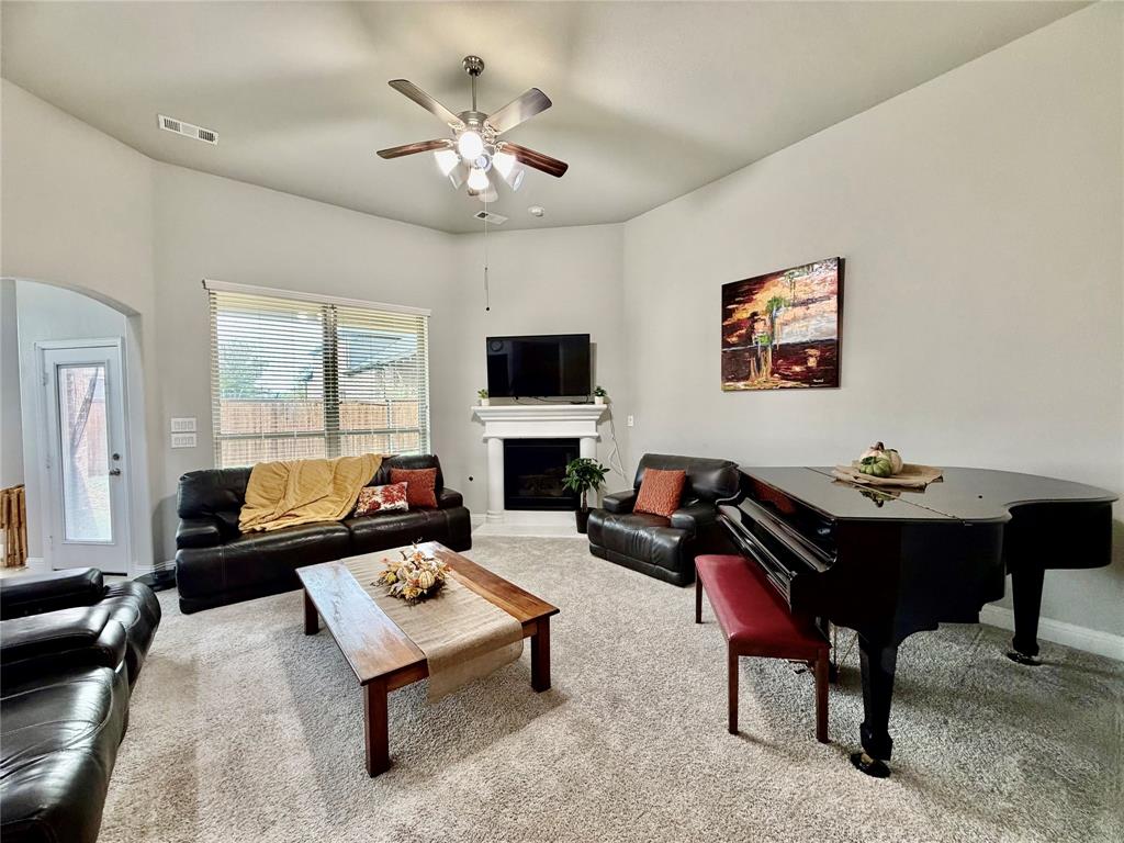 1211 Great Meadows Drive Property Photo 12