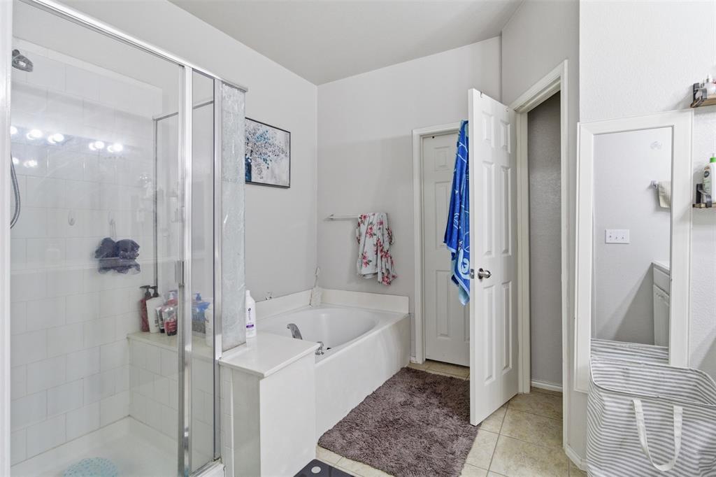 6737 Canterbury Drive Property Photo 19
