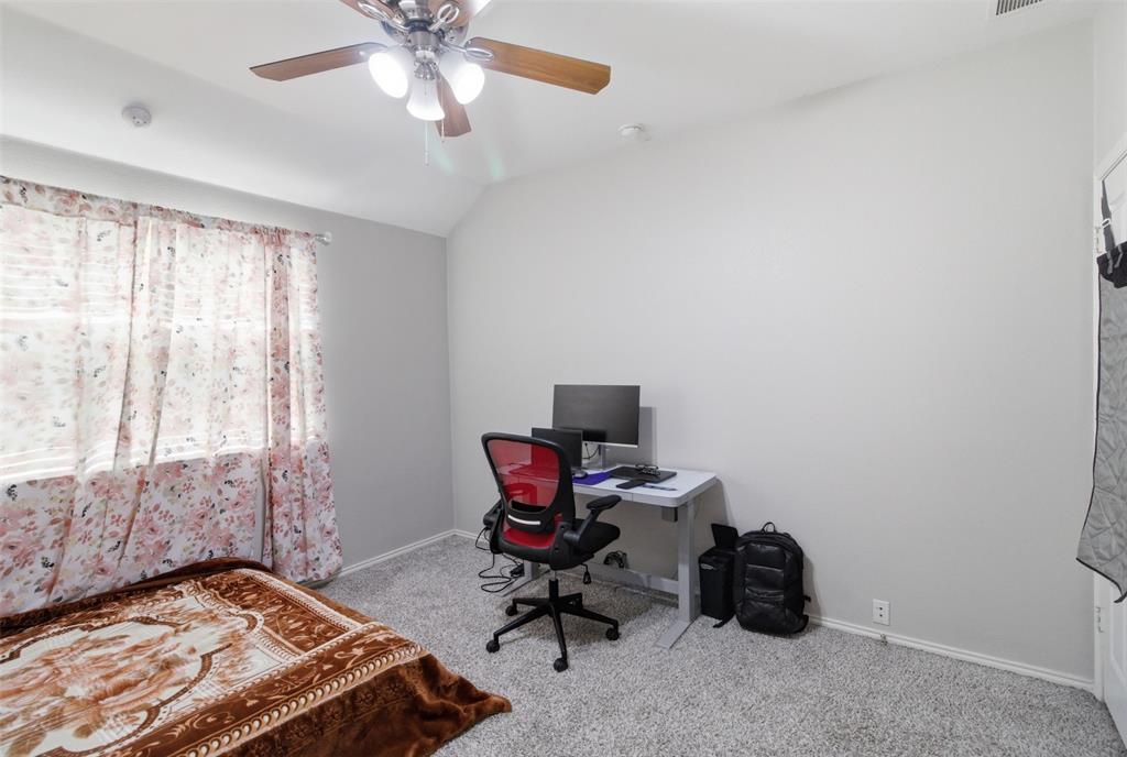 6737 Canterbury Drive Property Photo 25