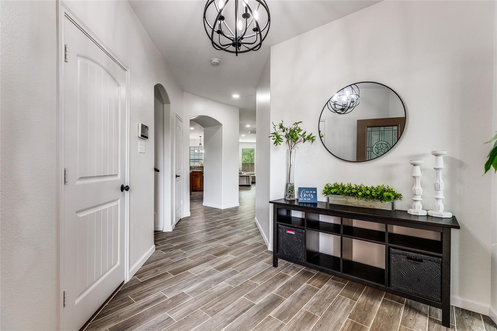 1800 Rodeo Drive Property Photo 1