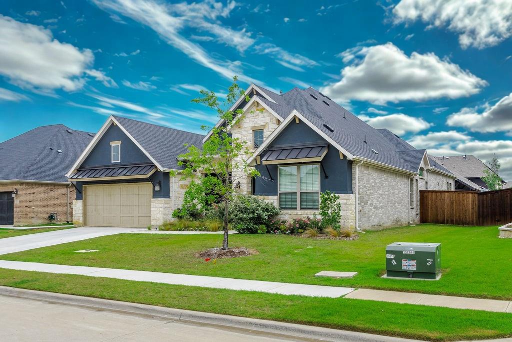 6940 Basket Flower Road Property Photo 4