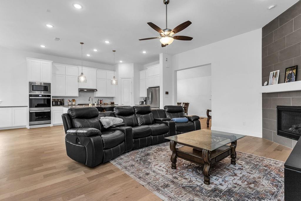 6940 Basket Flower Road Property Photo 7