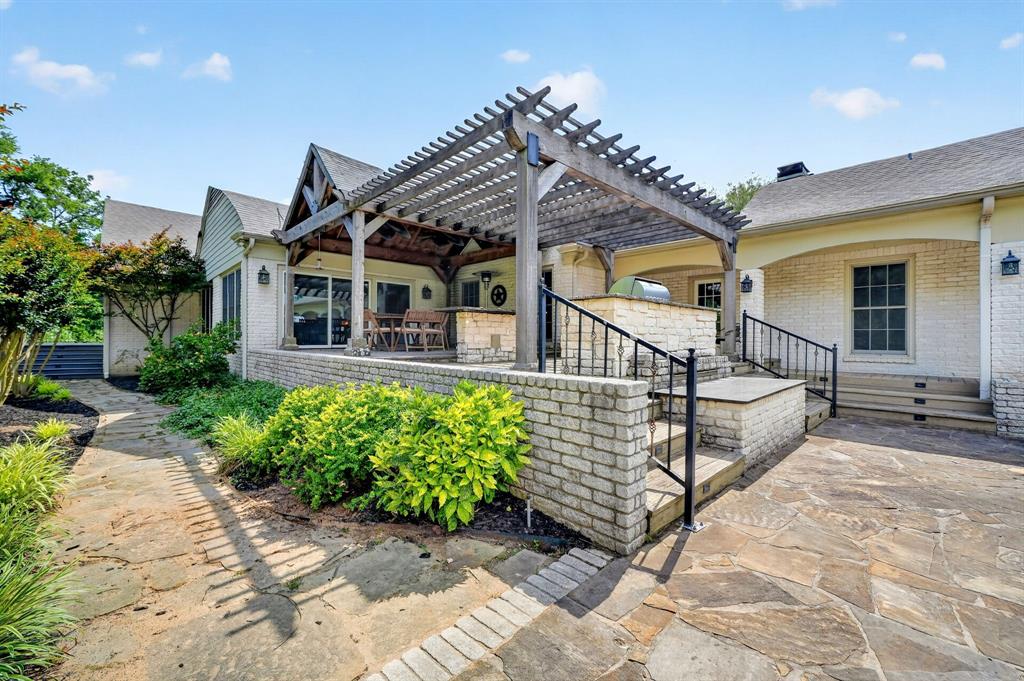 1901 Rose Point Property Photo 29