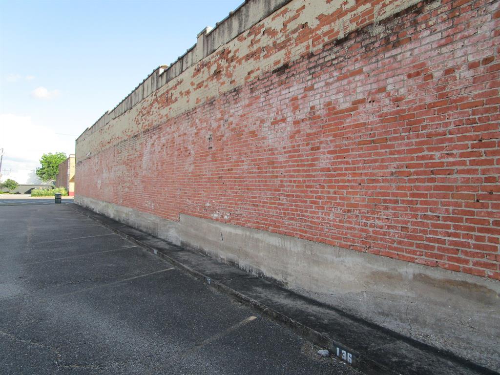 1013 Austin Avenue Property Photo 18