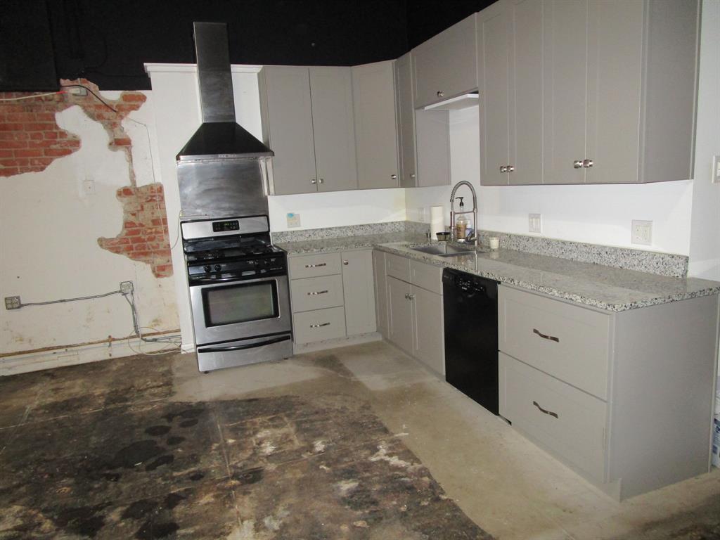 1013 Austin Avenue Property Photo 19