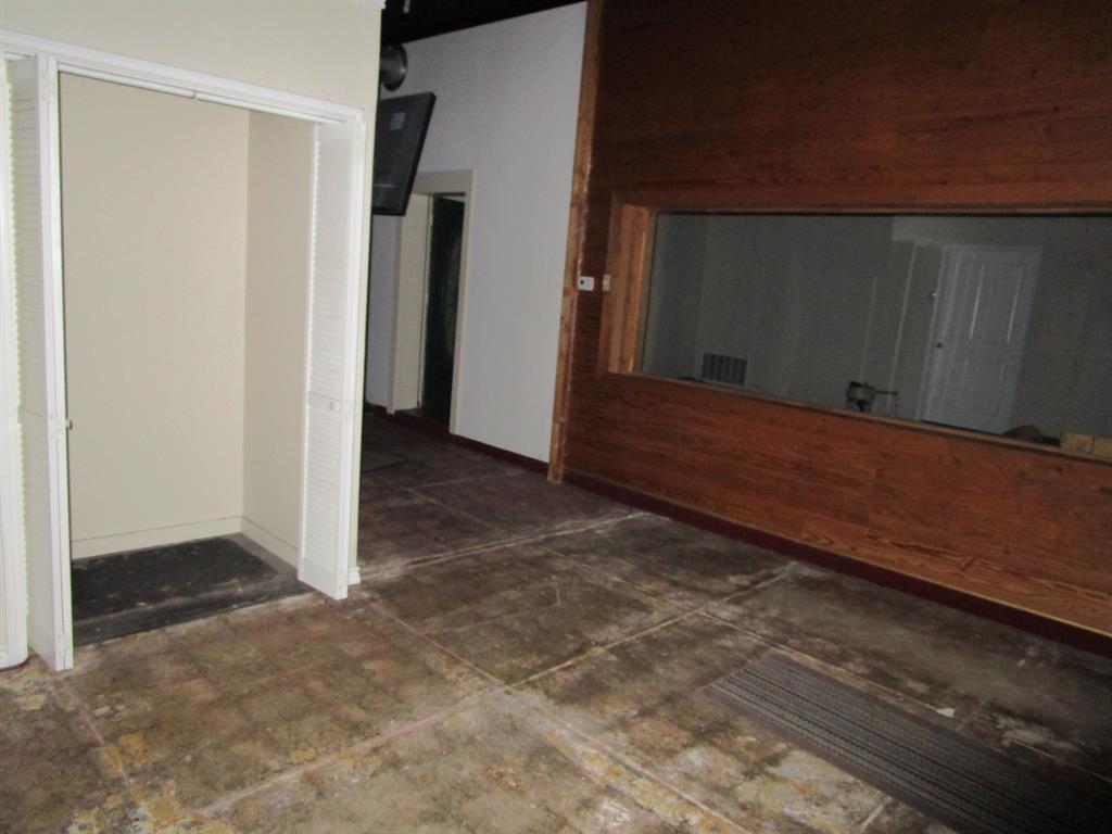 1013 Austin Avenue Property Photo 26