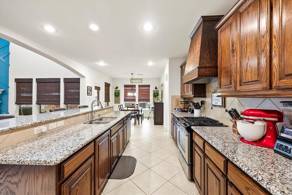 1056 Knoxbridge Road Property Photo 11