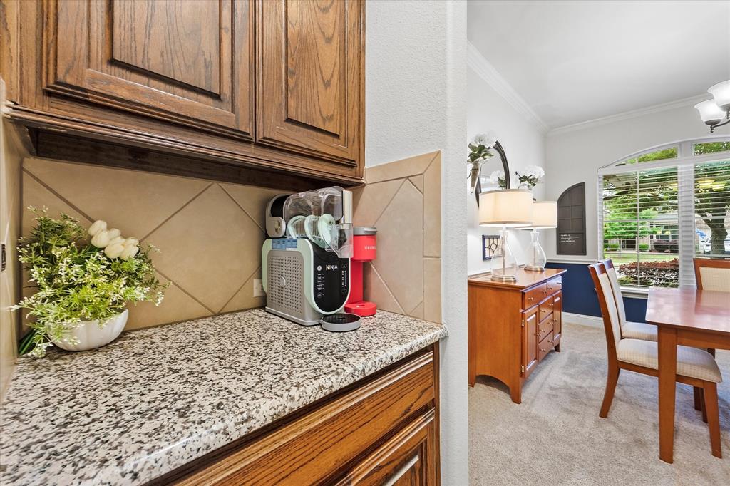 1056 Knoxbridge Road Property Photo 13