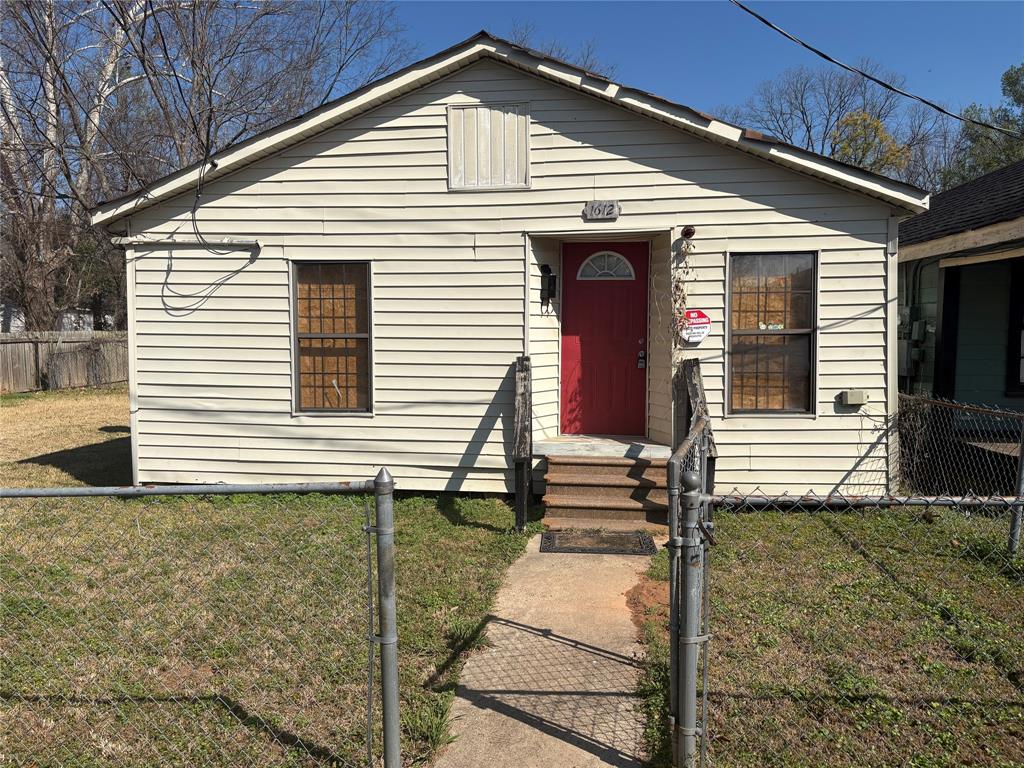 1612 Hill Street Property Photo 1