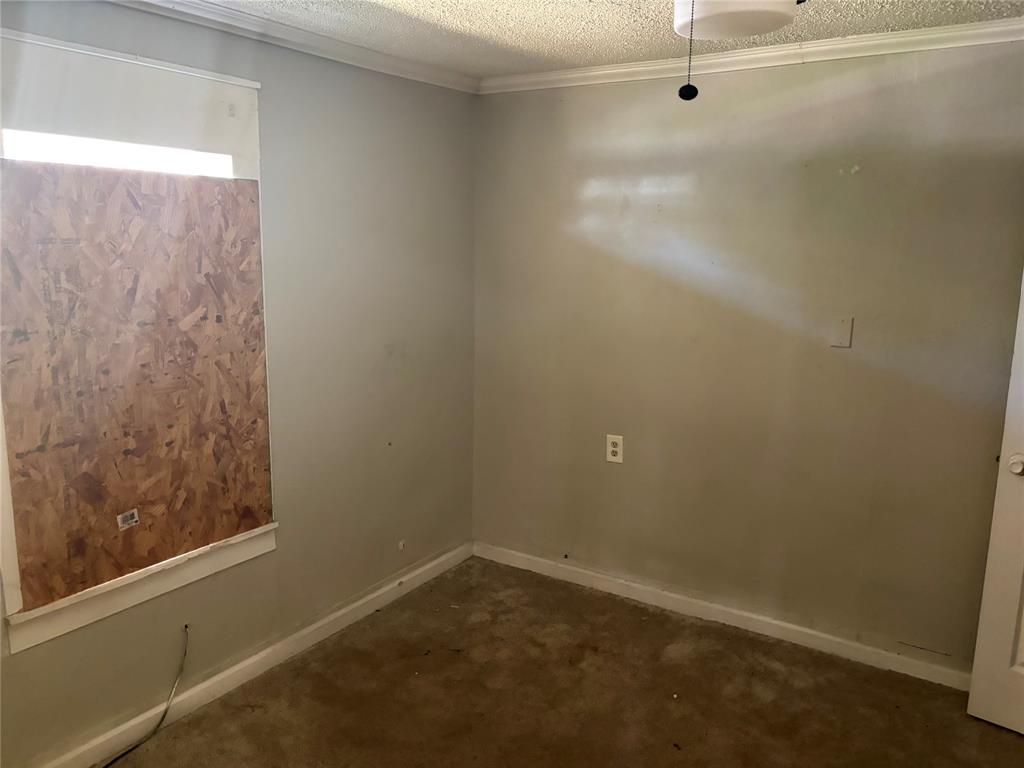 1612 Hill Street Property Photo 4