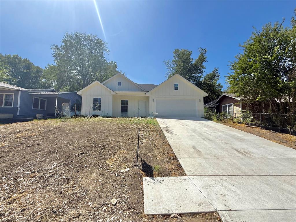 2109 Jane Property Photo 1