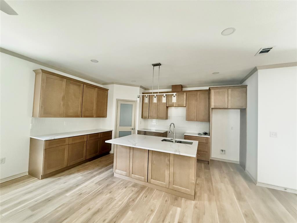 2109 Jane Property Photo 5