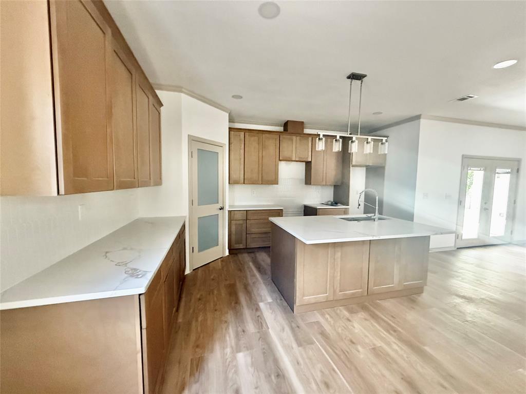 2109 Jane Property Photo 6