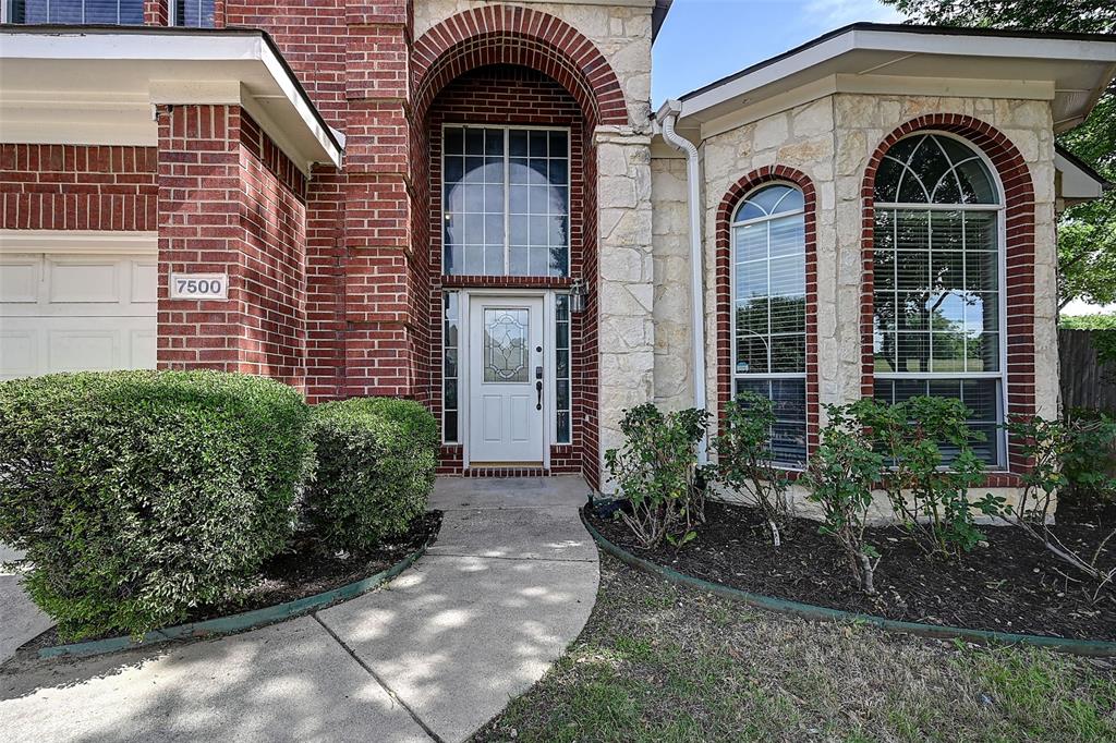 7500 Parkgate Drive Property Photo 3