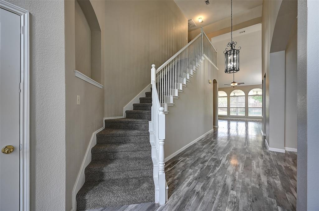 7500 Parkgate Drive Property Photo 4