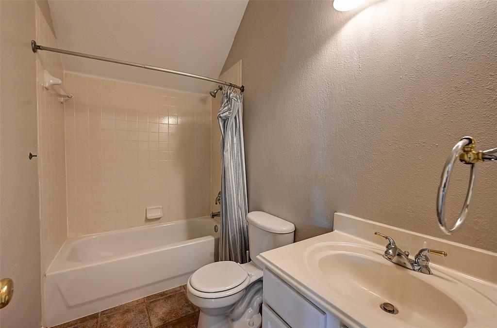 7500 Parkgate Drive Property Photo 27