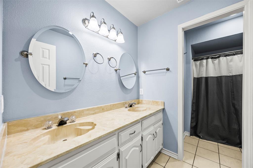 909 Valley View Avenue Property Photo 26