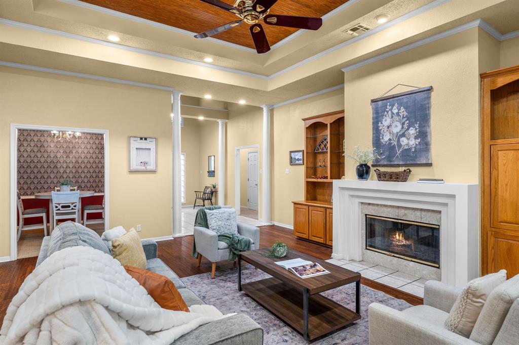 80 Sugar Creek Place Property Photo 4