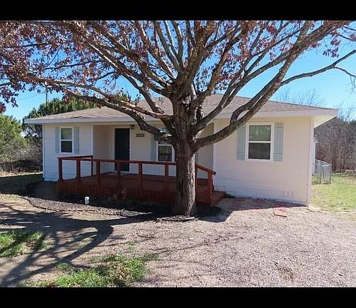 3225 Evergreen Drive Property Photo 1