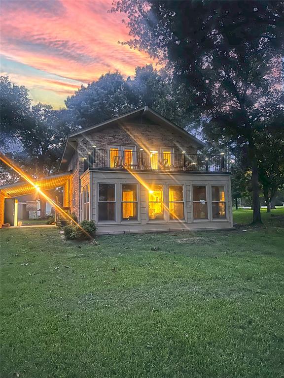 542 Wildewood Drive Property Photo 3