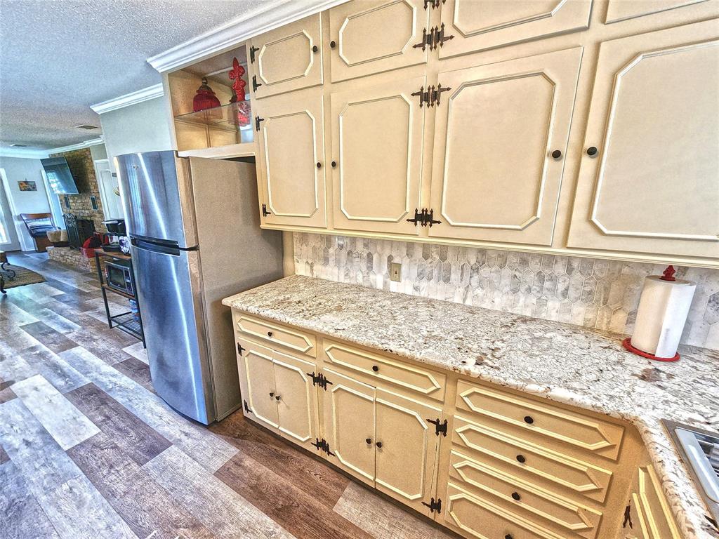 542 Wildewood Drive Property Photo 16