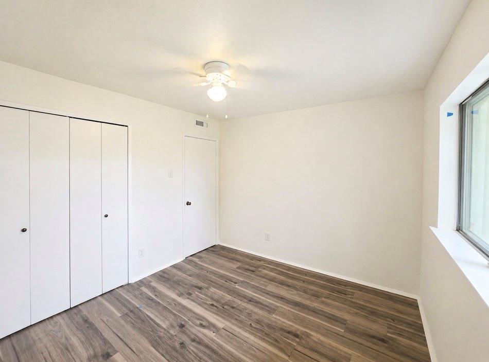 614 W Grenoble Drive Property Photo 14