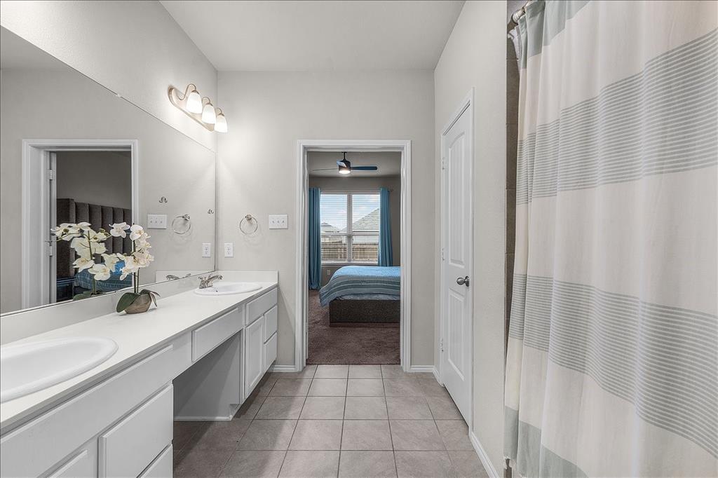 2856 Fox Trail Lane Property Photo 33
