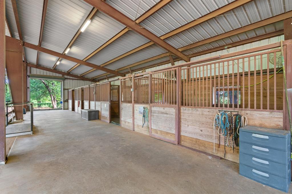 9345 County Road 519 Property Photo 6