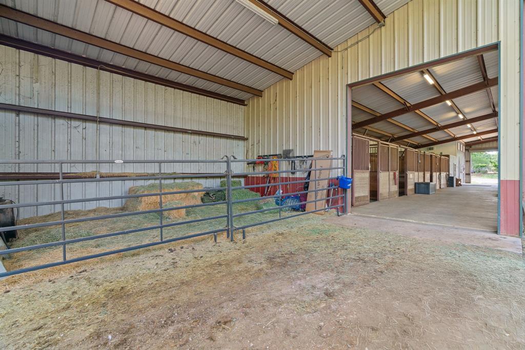9345 County Road 519 Property Photo 7