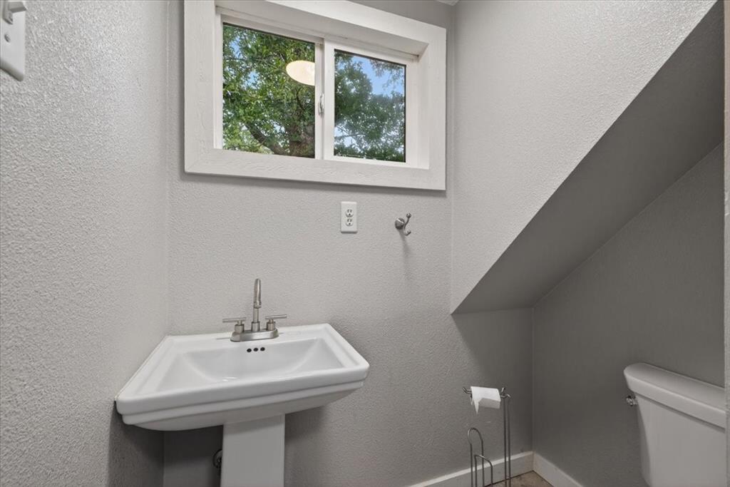 203 Fairway Drive Property Photo 25