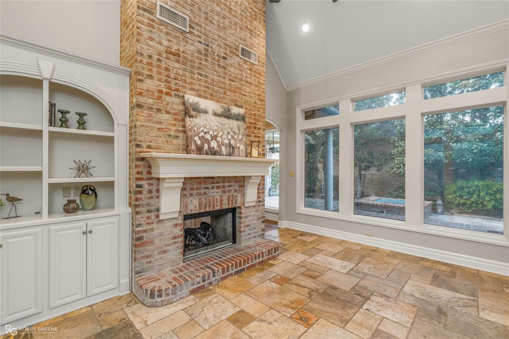 105 Esplanade Court Property Photo 20