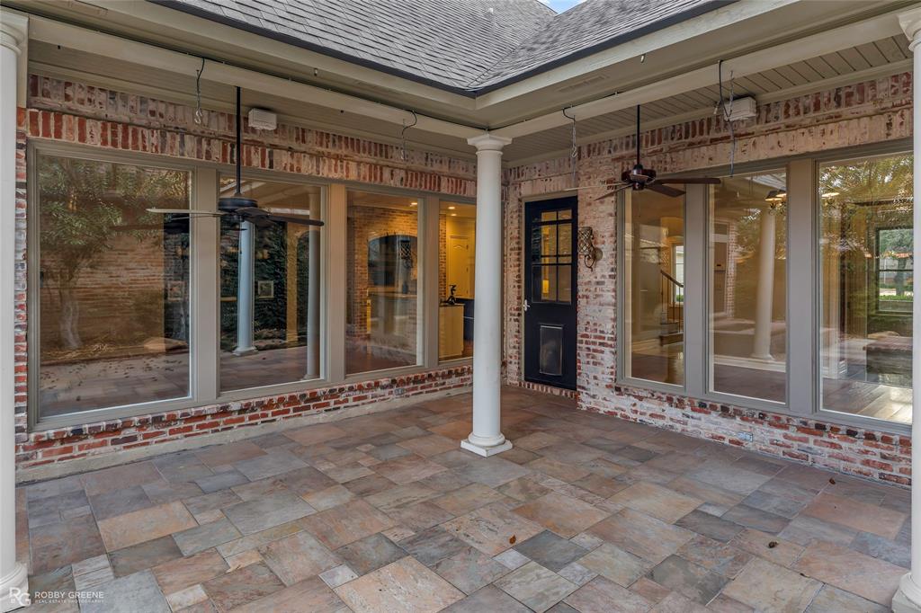 105 Esplanade Court Property Photo 39