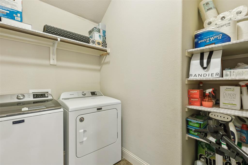 8304 Spitfire Trail Property Photo 24