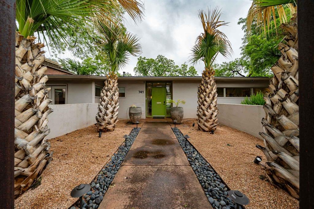 741 Rivercrest Drive Property Photo 40