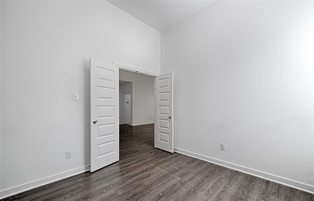 1120 Sheldon Drive Property Photo 14
