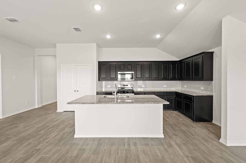 921 Abalone Avenue Property Photo 3