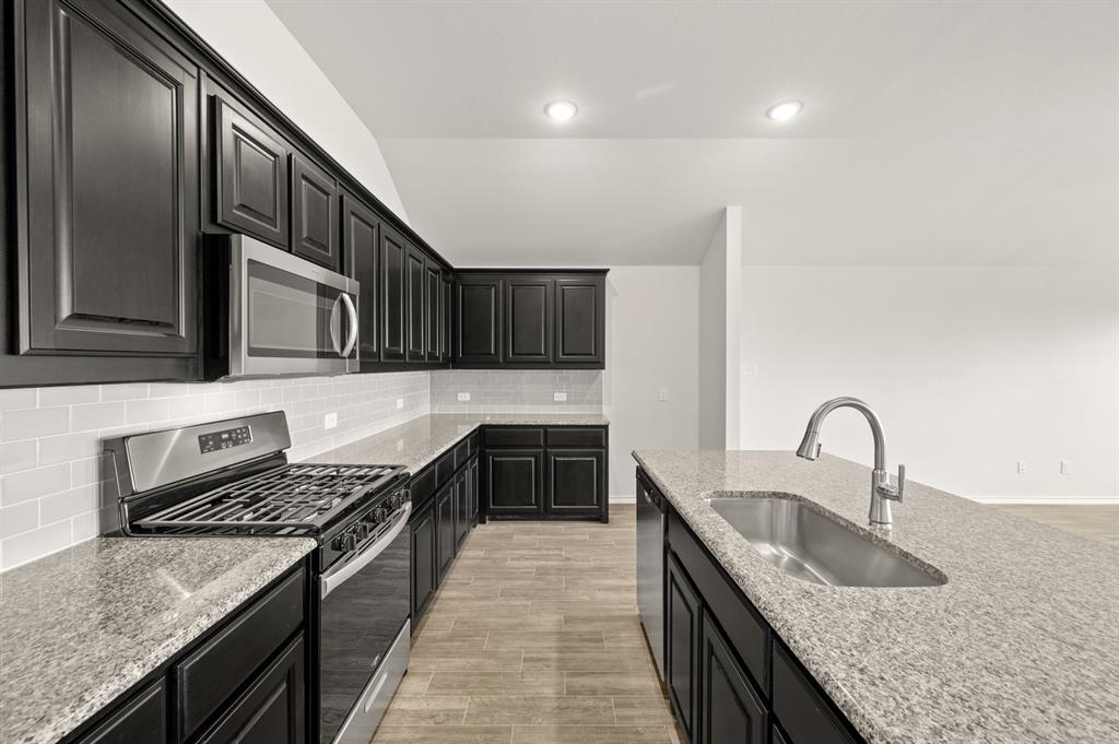 921 Abalone Avenue Property Photo 4