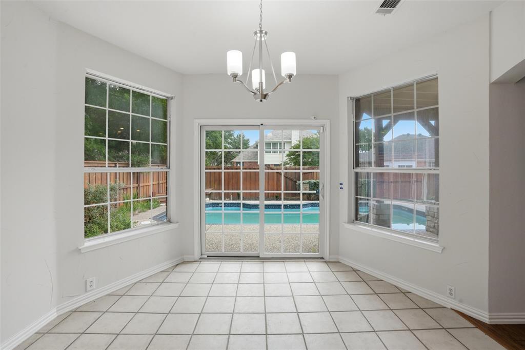 8812 Smokey Drive Property Photo 16