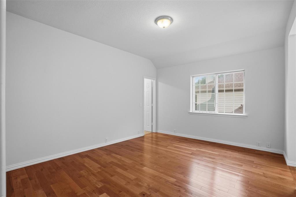 8812 Smokey Drive Property Photo 23