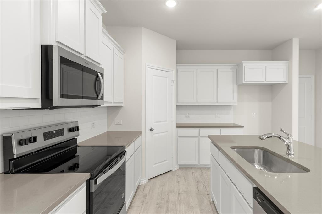 3691 Desperado Way Property Photo 6